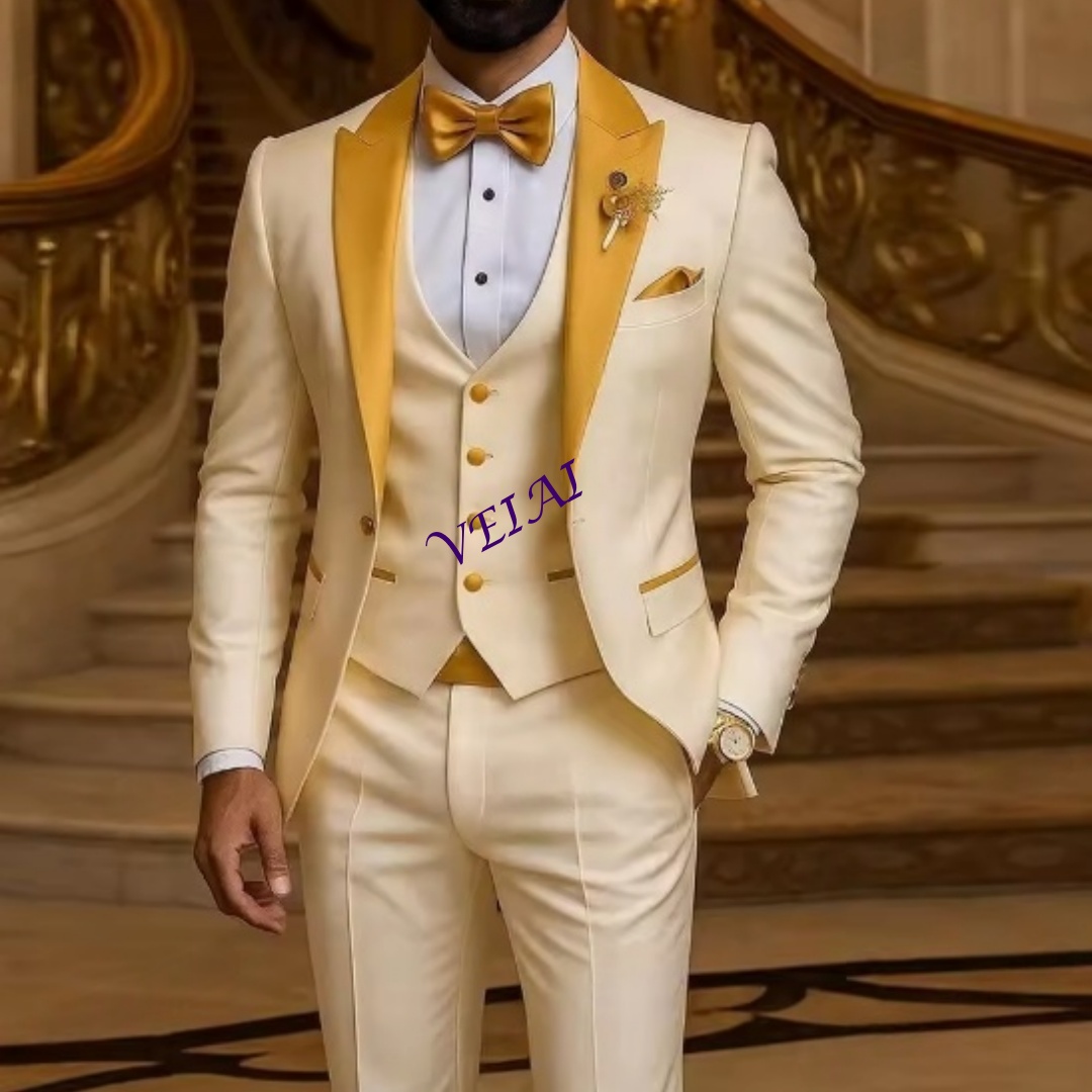 Young Men Formal Wear - Traje personalizado con cuello dorado de