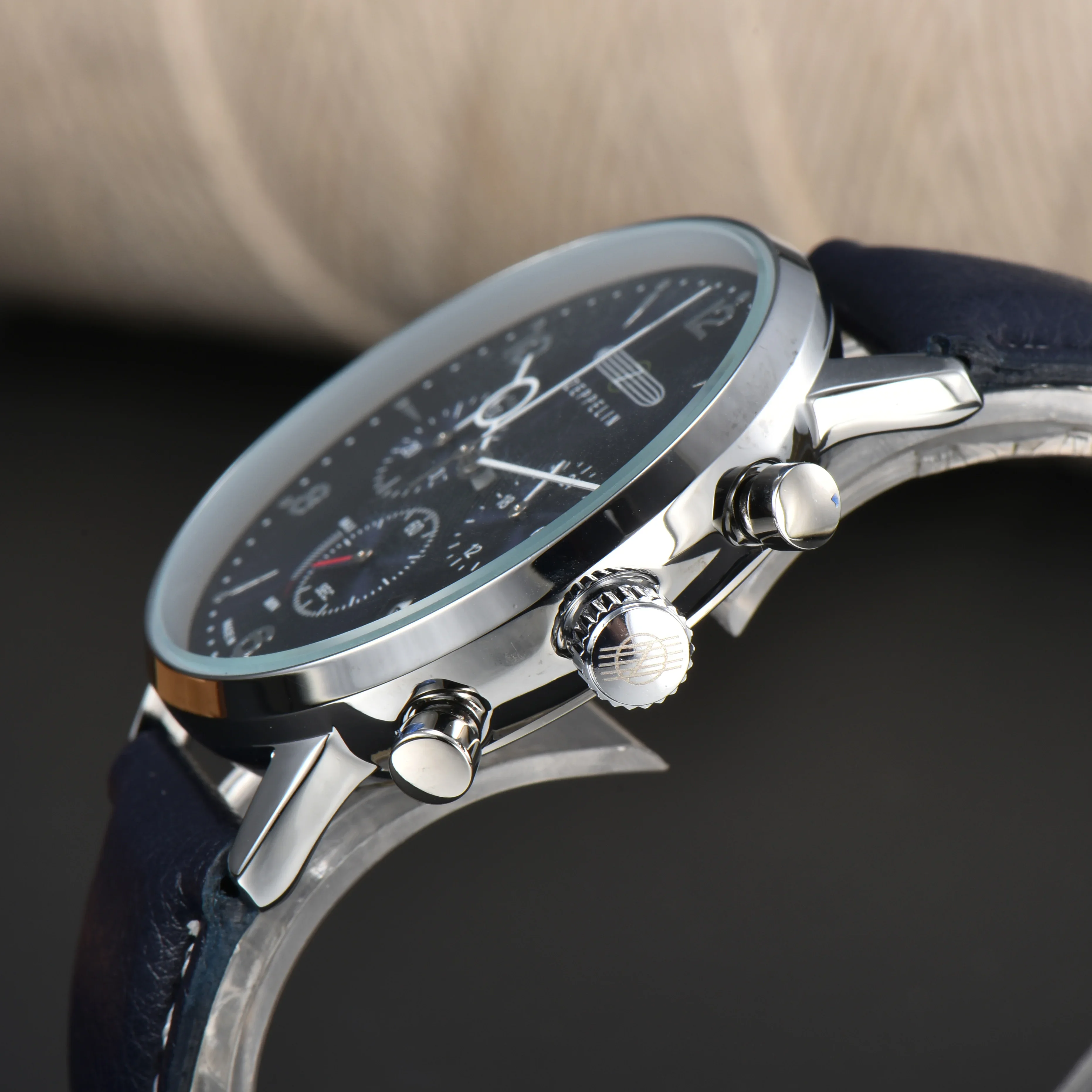 Reloj clásico de cuarzo ZEPPEL - Men'S Formal Wear reseña y precio